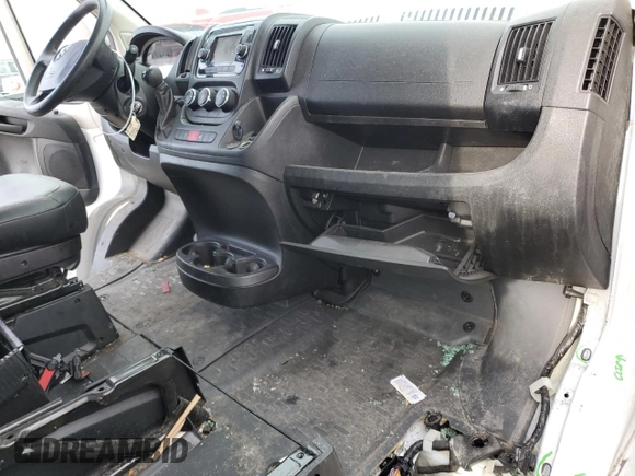 2019 Ram ProMaster Cargo with VIN 3C6URVHG8KE504013, listed as a Copart auction lot 58715384 with 275,798 mi miles and Non Repairable. Bid and sale history available at DreamBid. Image 8.