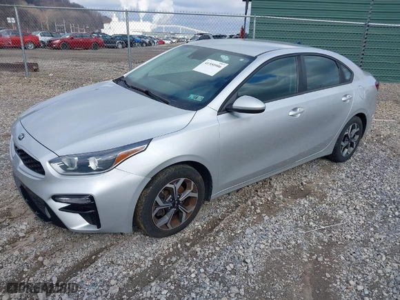 2019 Kia Forte FE with VIN 3KPF24AD4KE098957, listed as a IAAI auction lot 41550906 with NaN miles. Bid and sale history available at carsss.com. Image 2.