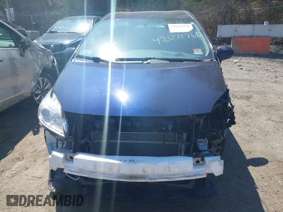 2015 Toyota Prius Four with VIN JTDKN3DU0F1913319, listed as a IAAI auction lot 42071760 with 132,190 mi miles. Bid and sale history available at carsss.com. Image 12.