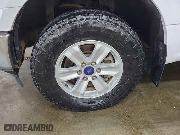 2018 Ford F-150 XL with VIN 1FTFX1EG6JKC41388, listed as a IAAI auction lot 42129583 with 360,802 mi miles. Bid and sale history available at carsss.com. Image 1.