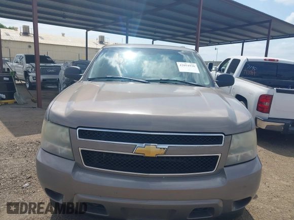2007 Chevrolet Suburban LT z VIN 1GNFK163X7J289542, wystawiony jako IAAI lot #42054920 z przebiegiem 146 702 mil mil oraz . Historia ofert i sprzedaży dostępna na DreamBid. Obrazek 13.