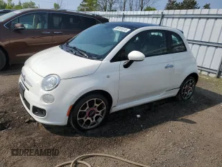 2012 FIAT 500 Sport z VIN 3C3CFFBR2CT107220, wystawiony jako Copart lot #58761815 z przebiegiem 157 339 mil mil oraz Czysty tytuł • Clean title. Historia ofert i sprzedaży dostępna na DreamBid. Obrazek 1.