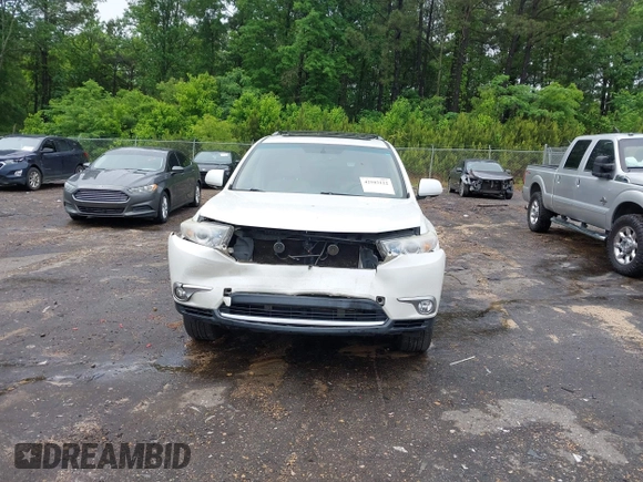 2012 Toyota Highlander Limited с VIN 5TDYK3EHXCS065369, выставлен на аукционе IAAI как лот 42103122 с пробегом 174 310 миль миль и . История ставок и продаж доступна на DreamBid. Изображение 13.