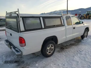 1997 Dodge Dakota with VIN 1B7GL23X8VS140609, listed as a IAAI auction lot 41260128 with 179,609 mi miles. Bid and sale history available at carsss.com. Image 4.