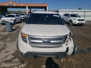 2012 Ford Explorer XLT with VIN 1FMHK8D87CGA92873, listed as a Copart auction lot 50456394 with 220,933 mi miles and Non repairable. Bid and sale history available at DreamBid. Image 5.