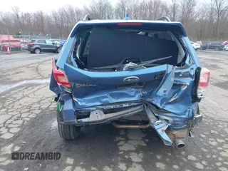 2018 Subaru Forester Limited with VIN JF2SJAJC4JH525104, listed as a IAAI auction lot 42018479 with 97,843 mi miles. Bid and sale history available at carsss.com. Image 17.