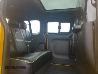 2014 Nissan NV200 z VIN 3N8CM0JTXEK690600, wystawiony jako Copart lot #50808765 z przebiegiem 392 670 mil mil oraz Czysty tytuł • Clean title. Historia ofert i sprzedaży dostępna na DreamBid. Obrazek 11.