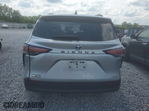 2022 Toyota Sienna XLE with VIN 5TDJRKEC3NS087440, listed as a Copart auction lot 55144735 with 35,050 mi miles and Salvage Title. Bid and sale history available at DreamBid. Image 6.