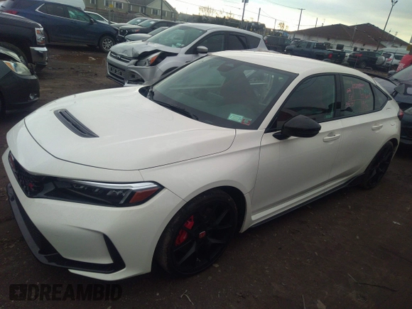 2023 Honda Civic Type R z VIN JHMFL5G45PX002284, wystawiony jako IAAI lot #38295791 z przebiegiem 3 303 mil mil oraz . Historia ofert i sprzedaży dostępna na DreamBid. Obrazek 18.