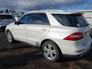 2012 Mercedes-Benz M-Class ML 350 BlueTEC with VIN 4JGDA2EB8CA026182, listed as a IAAI auction lot 41788702 with 97,651 mi miles. Bid and sale history available at carsss.com. Image 3.