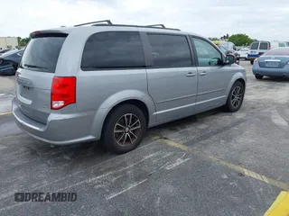2017 Dodge Grand Caravan GT with VIN 2C4RDGEG7HR807515, listed as a IAAI auction lot 42253888 with 141,969 mi miles and . Bid and sale history available at DreamBid. Image 4.