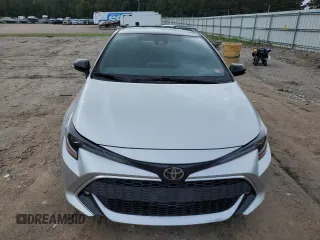 2022 Toyota Corolla Hatchback XSE with VIN JTNA4MBE4N3189794, listed as a Copart auction lot 74060184 with 55,628 mi miles and Salvage Title. Bid and sale history available at carsss.com. Image 5.