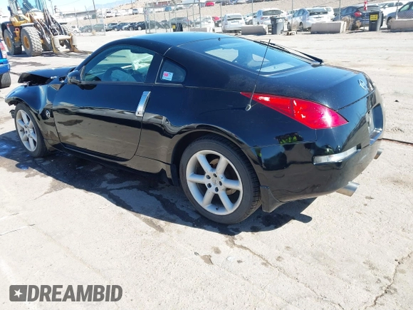 2005 Nissan 350Z Touring with VIN JN1AZ34E25M650632, listed as a IAAI auction lot 41645033 with Not Provided miles. Bid and sale history available at carsss.com. Image 3.
