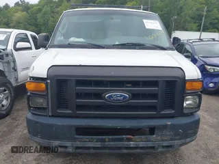 2011 Ford Econoline Cargo Commercial z VIN 1FTNE2EW0BDA59853, wystawiony jako IAAI lot #42347177 z przebiegiem 170 881 mil mil oraz . Historia ofert i sprzedaży dostępna na DreamBid. Obrazek 12.