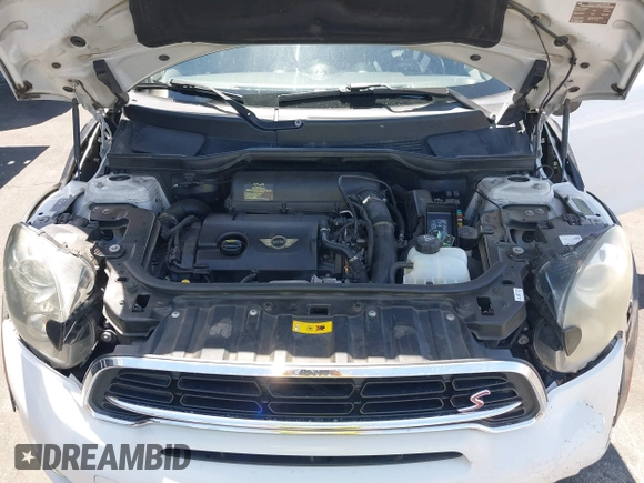 2015 MINI Countryman S with VIN WMWZC3C58FWT05613, listed as a IAAI auction lot 42374870 with 124,214 mi miles and . Bid and sale history available at DreamBid. Image 10.