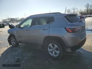 2018 Jeep Compass Latitude with VIN 3C4NJCBB0JT467751, listed as a Copart auction lot 44559865 with 186,205 mi miles and Clean Title. Bid and sale history available at carsss.com. Image 2.
