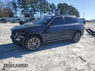 2015 BMW X5 sDrive35i with VIN 5UXKR2C52F0H38510, listed as a Copart auction lot 47569195 with 105,673 mi miles and Salvage Title. Bid and sale history available at carsss.com. Image 1.