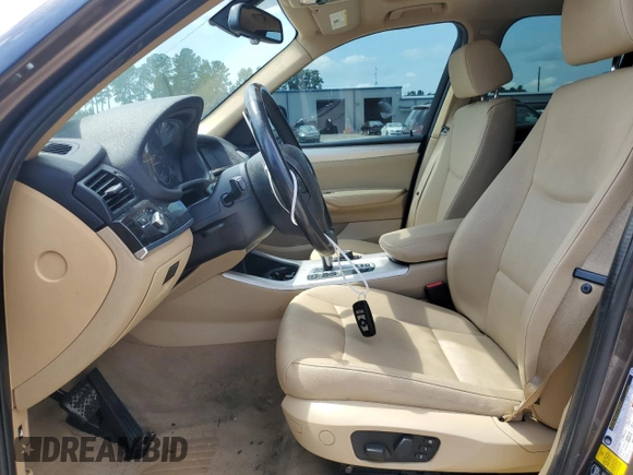 2014 BMW X3 xDrive28i with VIN 5UXWX9C57E0D24167, listed as a Copart auction lot 68278904 with 118,109 mi miles and Salvage Title. Bid and sale history available at DreamBid. Image 7.