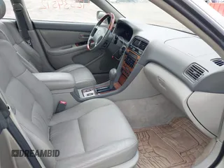 2001 Lexus ES 300 с VIN JT8BF28G910332295, выставлен на аукционе IAAI как лот 42534512 с пробегом 118 915 миль миль и . История ставок и продаж доступна на DreamBid. Изображение 5.