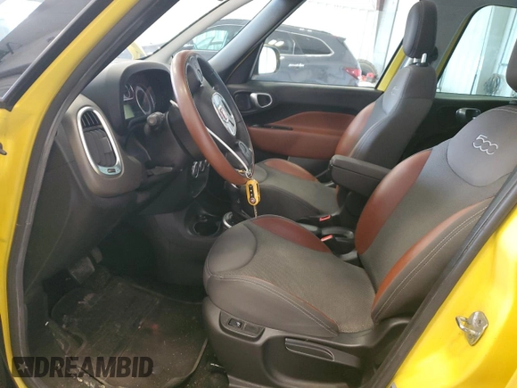 2014 FIAT 500L Trekking with VIN ZFBCFADH7EZ013707, listed as a Copart auction lot 54251675 with 99,735 mi miles and Non Repairable. Bid and sale history available at carsss.com. Image 7.
