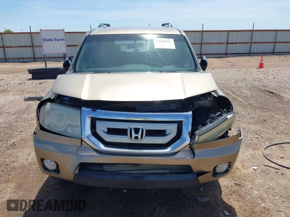 2010 Honda Pilot EX with VIN 5FNYF3H4XAB001380, listed as a IAAI auction lot 42090547 with 180,653 mi miles and . Bid and sale history available at carsss.com. Image 13.