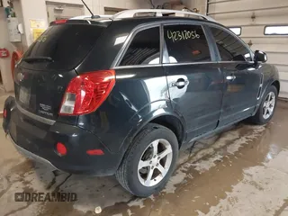 2014 Chevrolet Captiva Sport LT z VIN 3GNAL3EK7ES503622, wystawiony jako IAAI lot #42312056 z przebiegiem 122 966 mil mil oraz . Historia ofert i sprzedaży dostępna na DreamBid. Obrazek 4.