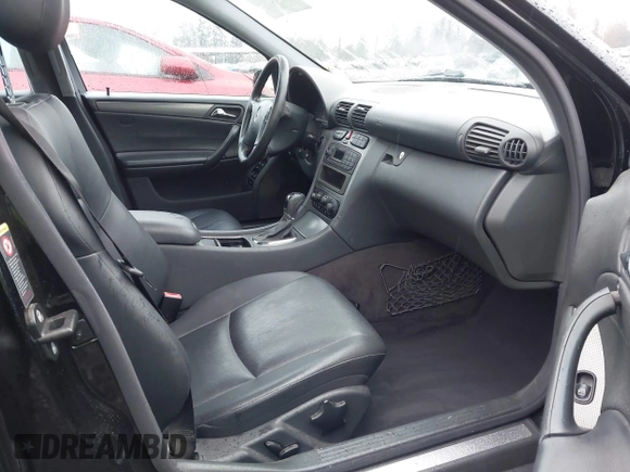 2003 Mercedes-Benz C 230 Kompressor with VIN WDBRF40J33A519935, listed as a IAAI auction lot 41222090 with 149,263 mi miles and . Bid and sale history available at DreamBid. Image 5.