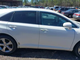 2009 Toyota Venza with VIN 4T3BK11A79U011523, listed as a IAAI auction lot 41801880 with 233,765 mi miles. Bid and sale history available at carsss.com. Image 13.