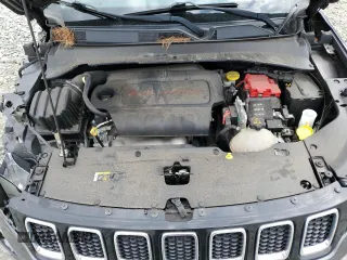 2020 Jeep Compass Latitude with VIN 3C4NJDBB1LT205116, listed as a Copart auction lot 53227985 with 51,688 mi miles and Salvage title. Bid and sale history available at DreamBid. Image 13.