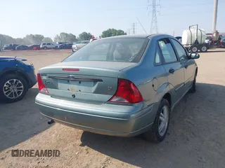 2003 Ford Focus SE with VIN 1FAFP34P33W252024, listed as a IAAI auction lot 42484082 with 125,777 mi miles and . Bid and sale history available at DreamBid. Image 4.