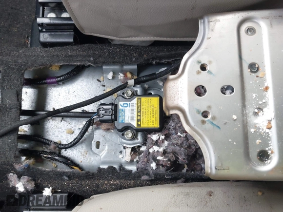 2013 Toyota Prius Two with VIN JTDZN3EU6D3208345, listed as a IAAI auction lot 41867939 with 193,820 mi miles and . Bid and sale history available at carsss.com. Image 6.