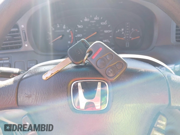 2004 Honda Odyssey EX-L with VIN 5FNRL18974B057715, listed as a IAAI auction lot 41762518 with 193,626 mi miles and . Bid and sale history available at DreamBid. Image 11.