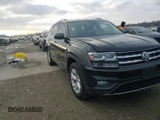 2018 Volkswagen Atlas SE with VIN 1V2CP2CA5JC598268, listed as a Copart auction lot 82860014 with 102,341 mi miles and Salvage title. Bid and sale history available at DreamBid. Image 12.