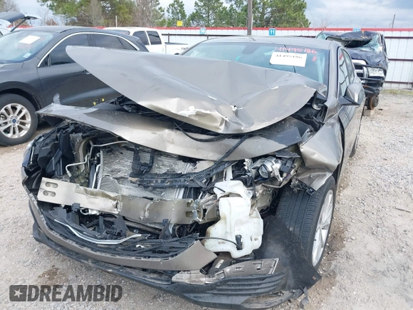 2020 Chevrolet Malibu LT with VIN 1G1ZD5ST4LF065685, listed as a IAAI auction lot 41495186 with Not Provided miles and . Bid and sale history available at carsss.com. Image 6.