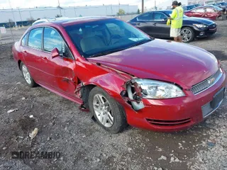 2014 Chevrolet Impala LT z VIN 2G1WB5E3XE1171864, wystawiony jako IAAI lot #40852641 z przebiegiem 100 740 mil mil oraz . Historia ofert i sprzedaży dostępna na DreamBid. Obrazek 1.