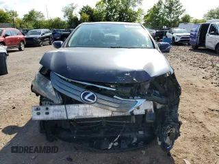2010 Lexus HS with VIN JTHBB1BA3A2021234, listed as a Copart auction lot 68733254 with 113,210 mi miles and Salvage Title. Bid and sale history available at carsss.com. Image 5.