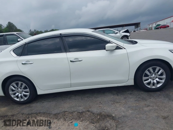 2018 Nissan Altima SR with VIN 1N4AL3AP5JC214819, listed as a IAAI auction lot 42066442 with 161,323 mi miles and . Bid and sale history available at carsss.com. Image 13.
