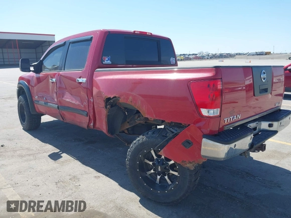 2007 Nissan Titan LE with VIN 1N6BA07B37N234320, listed as a IAAI auction lot 41912632 with 186,035 mi miles. Bid and sale history available at carsss.com. Image 3.
