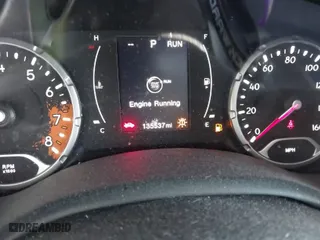 2015 Jeep Renegade Latitude with VIN ZACCJBBTXFPC40947, listed as a IAAI auction lot 41910717 with 135,537 mi miles. Bid and sale history available at carsss.com. Image 7.