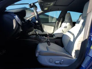 2017 Audi S7 Premium Plus with VIN WAUWFAFC0HN017974, listed as a Copart auction lot 79902564 with 90,609 mi miles and Salvage Title. Bid and sale history available at carsss.com. Image 7.