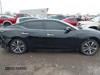2020 Nissan Maxima SV with VIN 1N4AA6CV1LC366750, listed as a IAAI auction lot 40783161 with 101,880 mi miles. Bid and sale history available at carsss.com. Image 14.