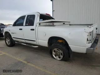2006 Dodge Ram 2500 SLT with VIN 1D7KS28C76J222122, listed as a Copart auction lot 44077545 with 294,343 mi miles and Salvage Title. Bid and sale history available at carsss.com. Image 2.