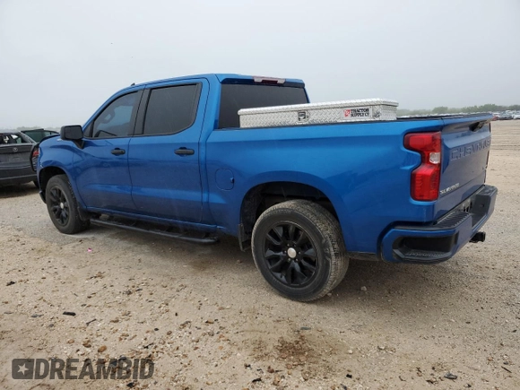 2022 Chevrolet Silverado 1500 Custom with VIN 3GCPABEK4NG536745, listed as a Copart auction lot 51083935 with 88,669 mi miles and Salvage Title. Bid and sale history available at DreamBid. Image 2.
