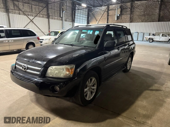 2006 Toyota Highlander z VIN JTEDW21A460008982, wystawiony jako Copart lot #56999715 z przebiegiem 203 508 mil mil oraz Czysty tytuł • Clean title. Historia ofert i sprzedaży dostępna na DreamBid. Obrazek 2.