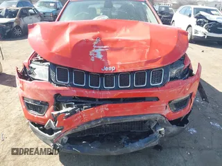 2018 Jeep Compass Sport with VIN 3C4NJCAB2JT169736, listed as a IAAI auction lot 41794046 with 86,998 mi miles. Bid and sale history available at carsss.com. Image 6.