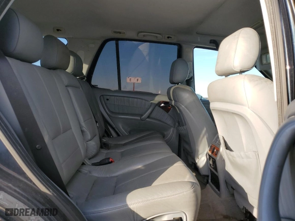 2003 Mercedes-Benz M-Class 3.7L with VIN 4JGAB57E73A421303, listed as a Copart auction lot 88596855 with 262,528 mi miles and Clean Title. Bid and sale history available at carsss.com. Image 11.