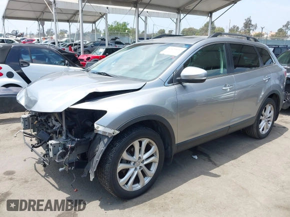 2011 Mazda CX-9 Grand Touring z VIN JM3TB2DA5B0319538, wystawiony jako IAAI lot #42429157 z przebiegiem 88 321 mil mil oraz . Historia ofert i sprzedaży dostępna na DreamBid. Obrazek 18.