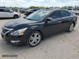 2013 Nissan Altima 3.5 SL with VIN 1N4BL3AP3DN539742, listed as a Copart auction lot 52795055 with 123,221 mi miles and Salvage Title. Bid and sale history available at carsss.com. Image 1.