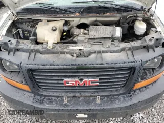 2005 GMC Savana Cargo Van with VIN 1GTGG25V851115411, listed as a Copart auction lot 86377384 with 353,059 mi miles and Salvage Title. Bid and sale history available at carsss.com. Image 12.