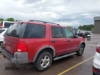 2002 Ford Explorer XLS z VIN 1FMZU72K92ZC87108, wystawiony jako IAAI lot #42467317 z przebiegiem 267 301 mil mil oraz . Historia ofert i sprzedaży dostępna na DreamBid. Obrazek 4.